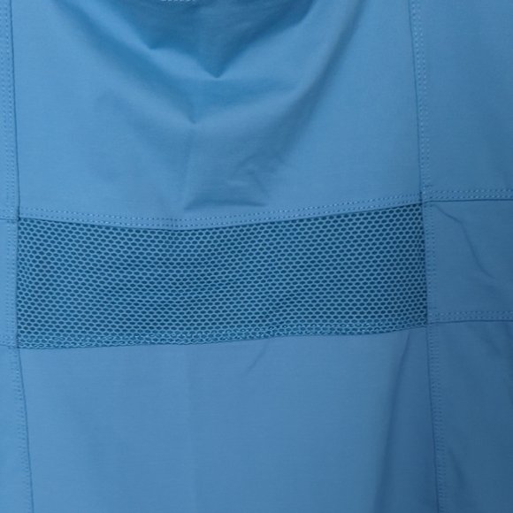 Lija Sky Blue Sports Top - Picture 4 of 8